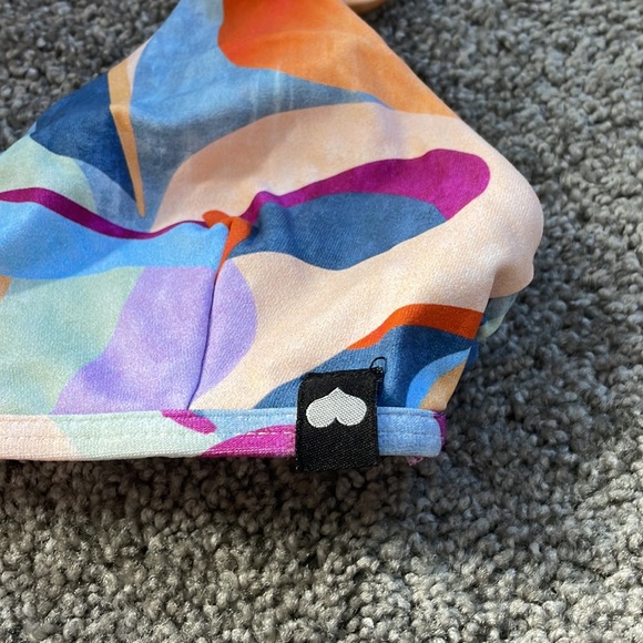 Booty by Brabants multi color sports bra - Picture 2 of 4